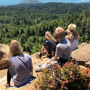 Meet your Posher, Shannon